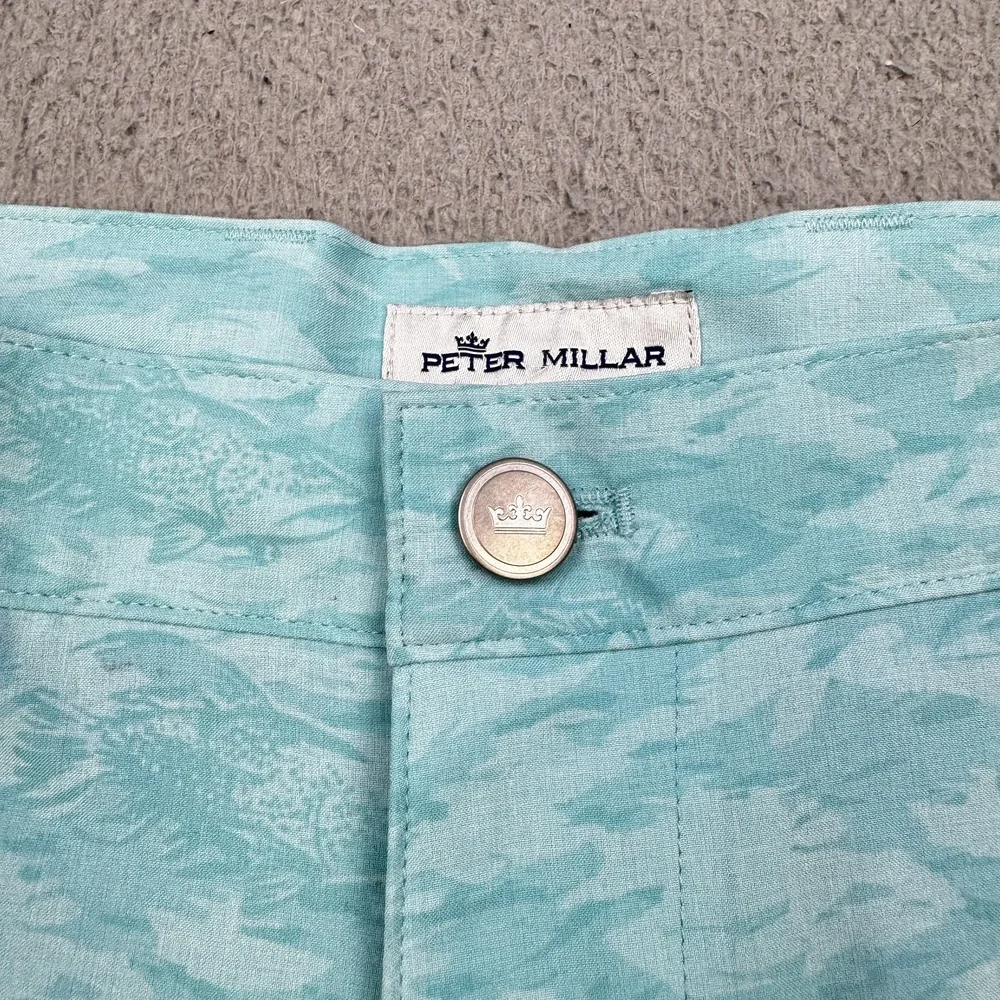 Peter Millar Crown Sport Shorts Mens 35 Blue Fish Print Beach Glass Golf Stretch
